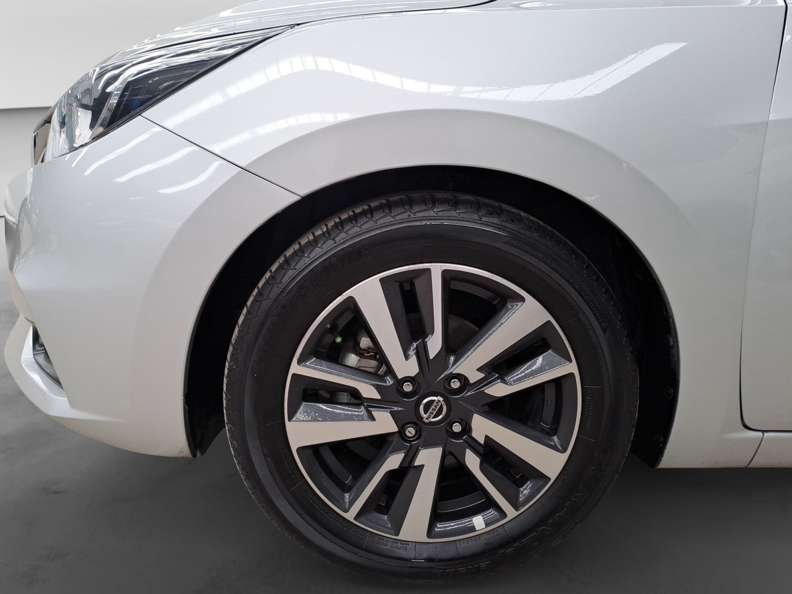 2021 Nissan VERSA VERSA ADVANCE CVT