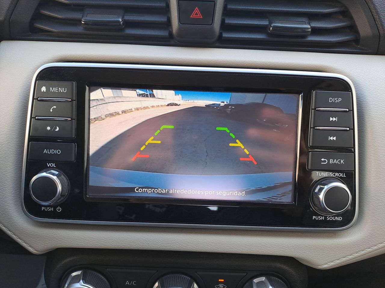 2022 Nissan VERSA ADVANCE CVT 22