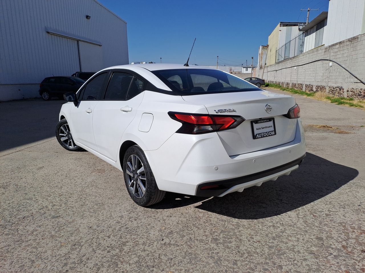 2022 Nissan VERSA ADVANCE CVT 22