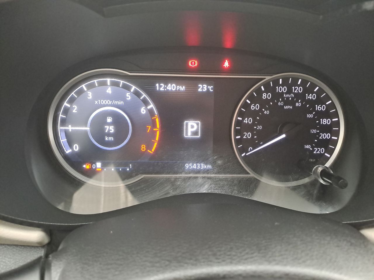 2020 Nissan VERSA ADVANCE CVT