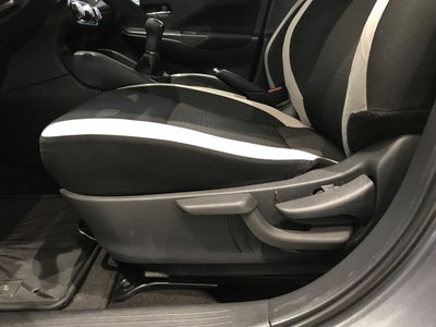 2022 Nissan VERSA ADVANCE MT 22