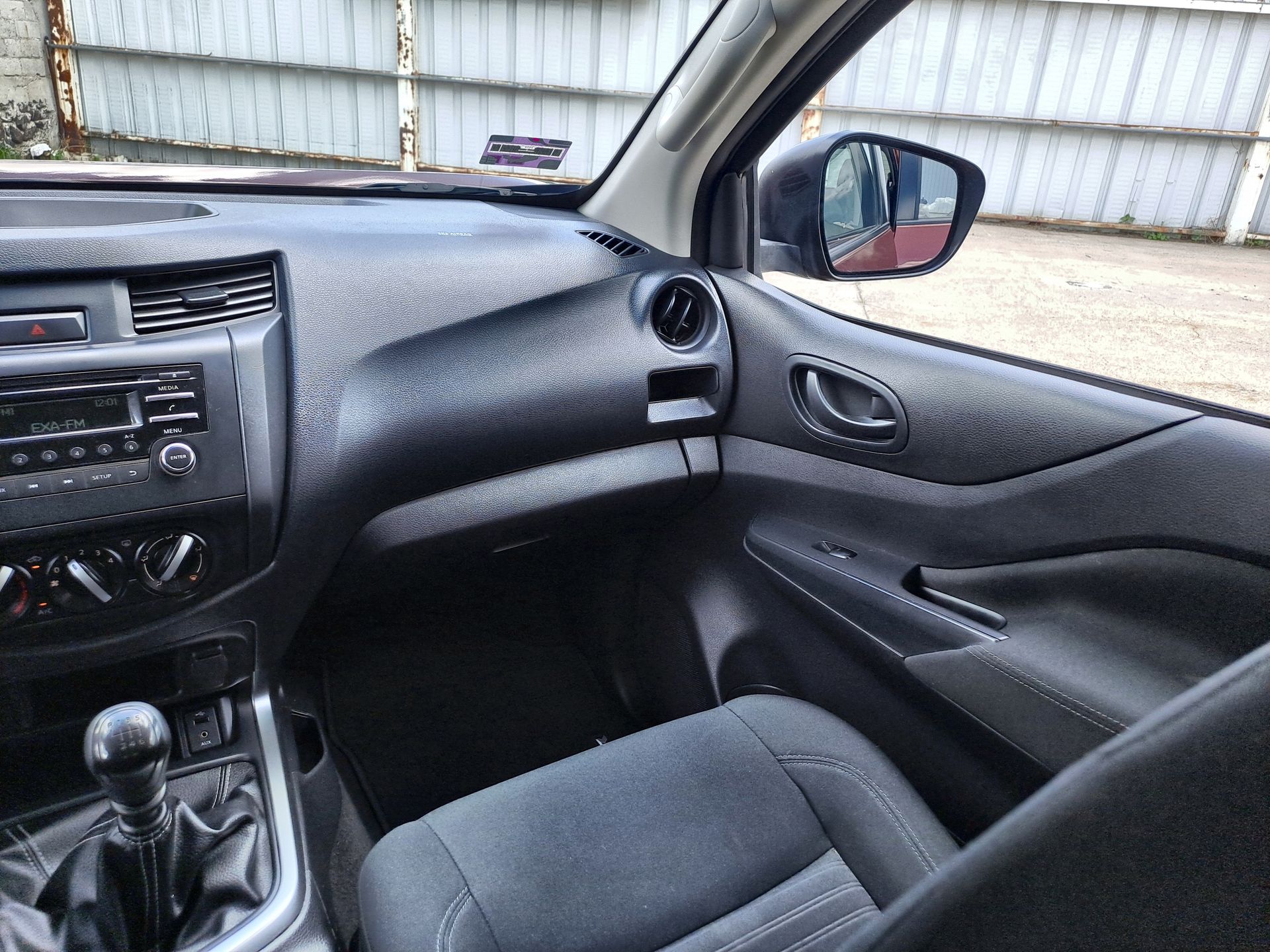2024 Nissan FRONTIER FRONTIER XE TM 24