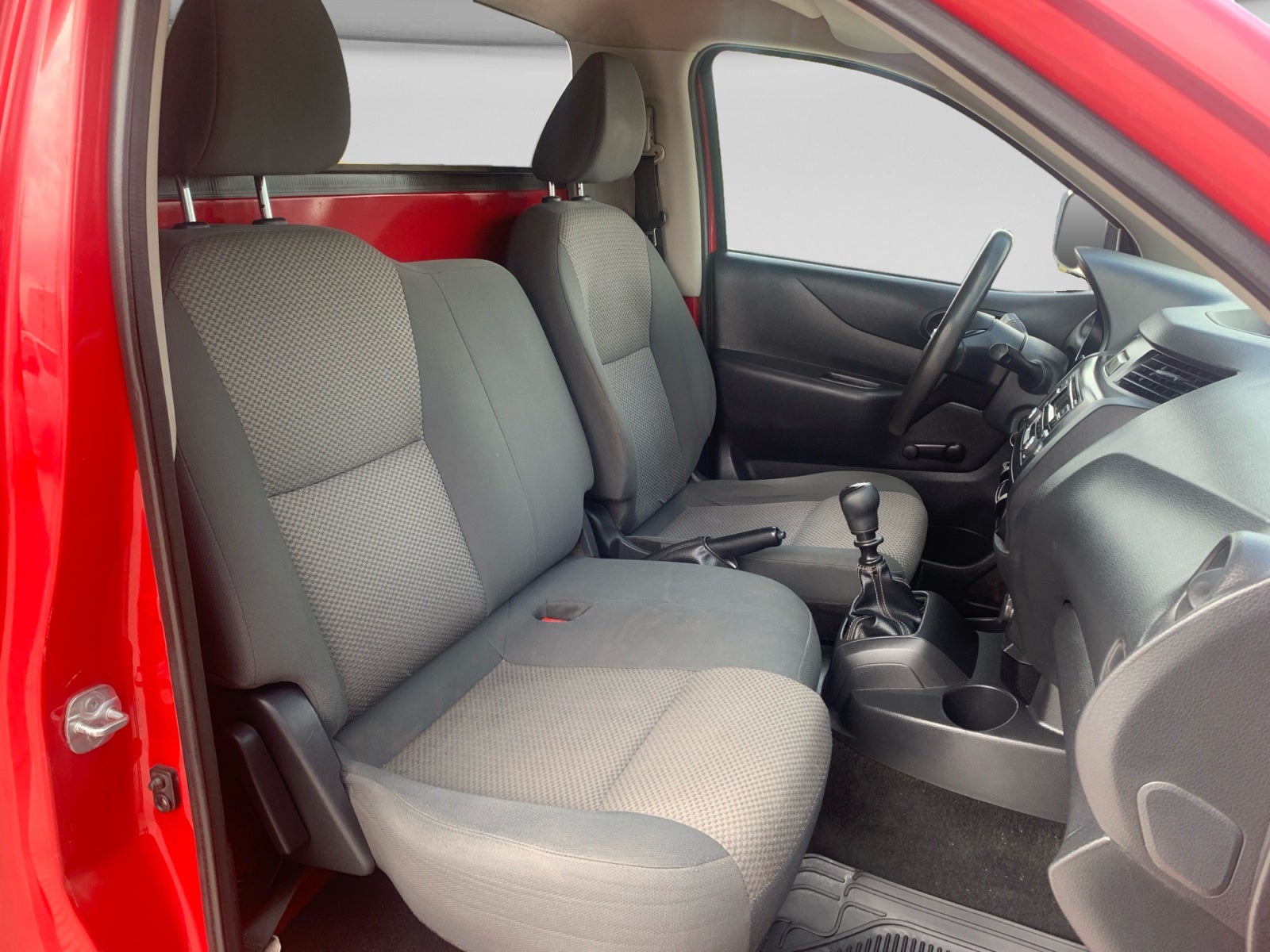 2022 Nissan FRONTIER CHASIS TM AC 22