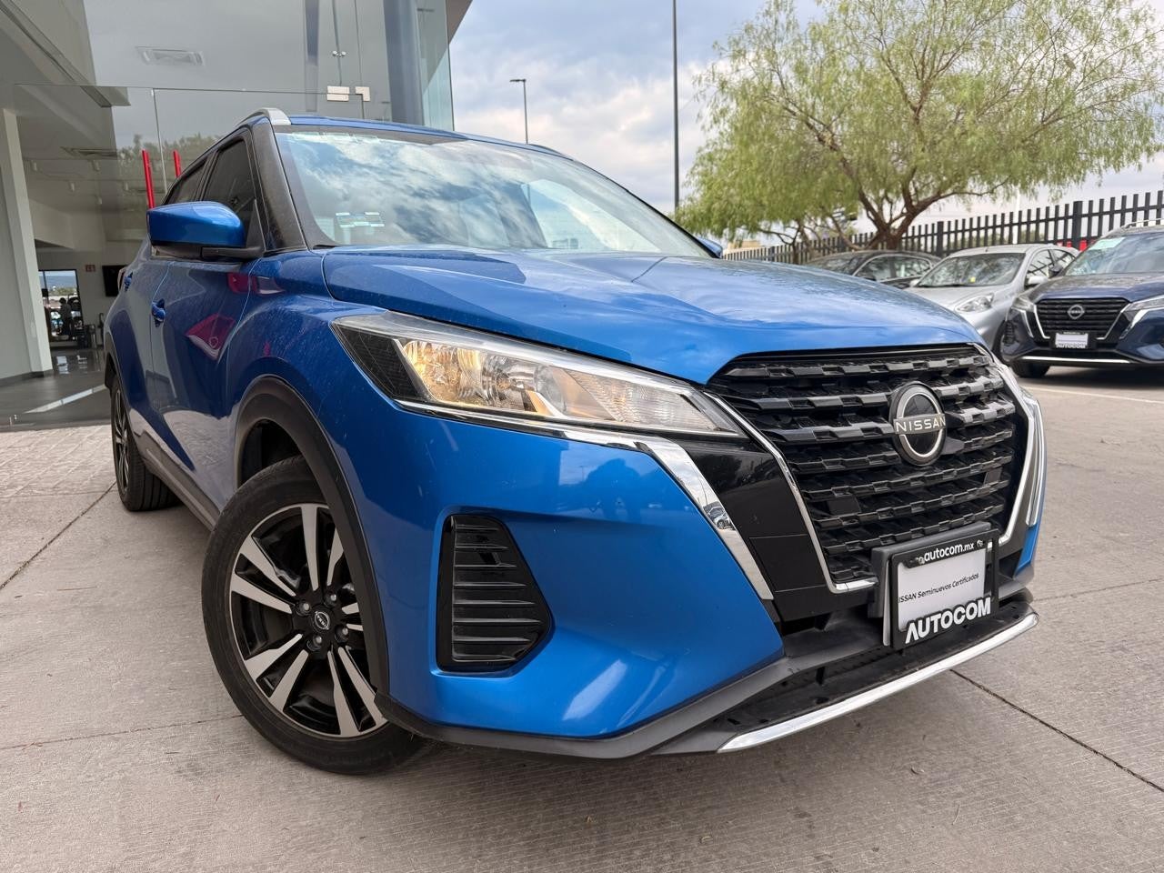 2022 Nissan KICKS KICKS ADVANCE CVT NEGRO