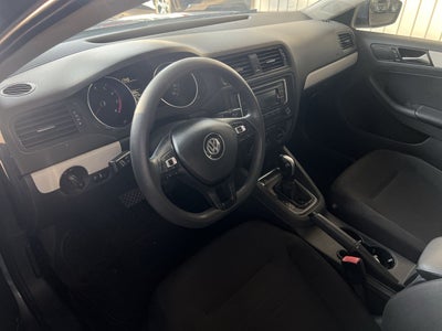 2018 Volkswagen JETTA TRENDLINE TIP.