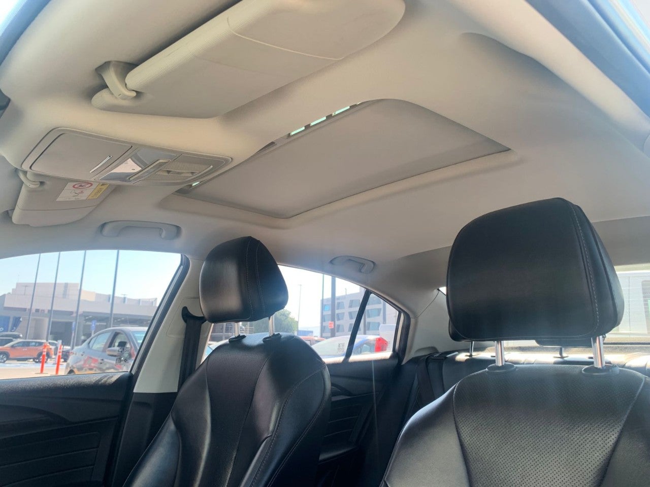 2024 MG MG5 1.5L DEL ELEGANCE MT