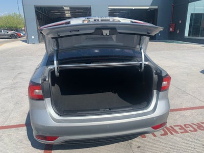 2024 MG MG5 1.5L DEL ELEGANCE MT