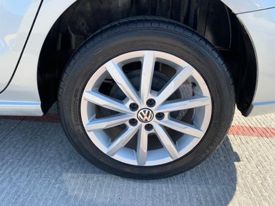 2020 Volkswagen VENTO HIGHLINE STD.