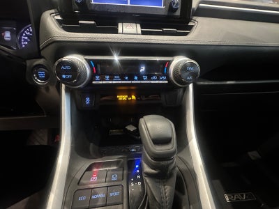 2021 Toyota RAV4 RAV4 AWD XLE