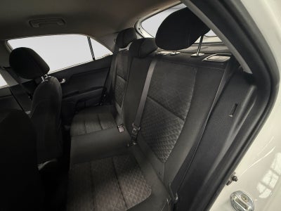 2018 Kia RIO LX 1.6 AT
