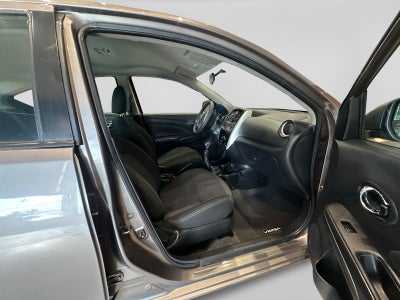 2018 Nissan VERSA ADVANCE MT AC