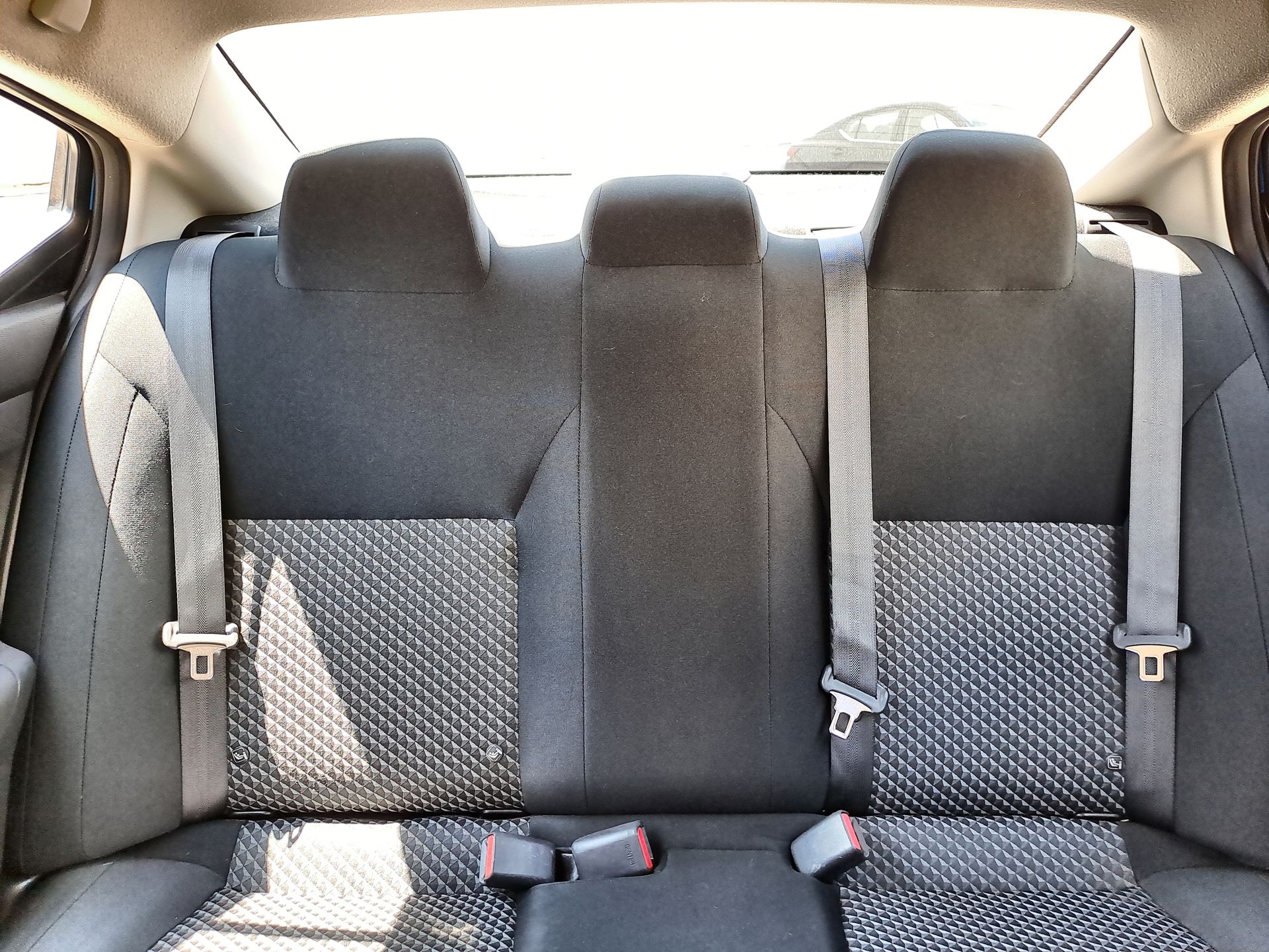 2023 Nissan VERSA SENSE MT 23