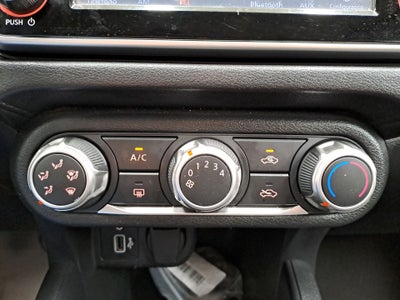 2023 Nissan VERSA SENSE MT 23