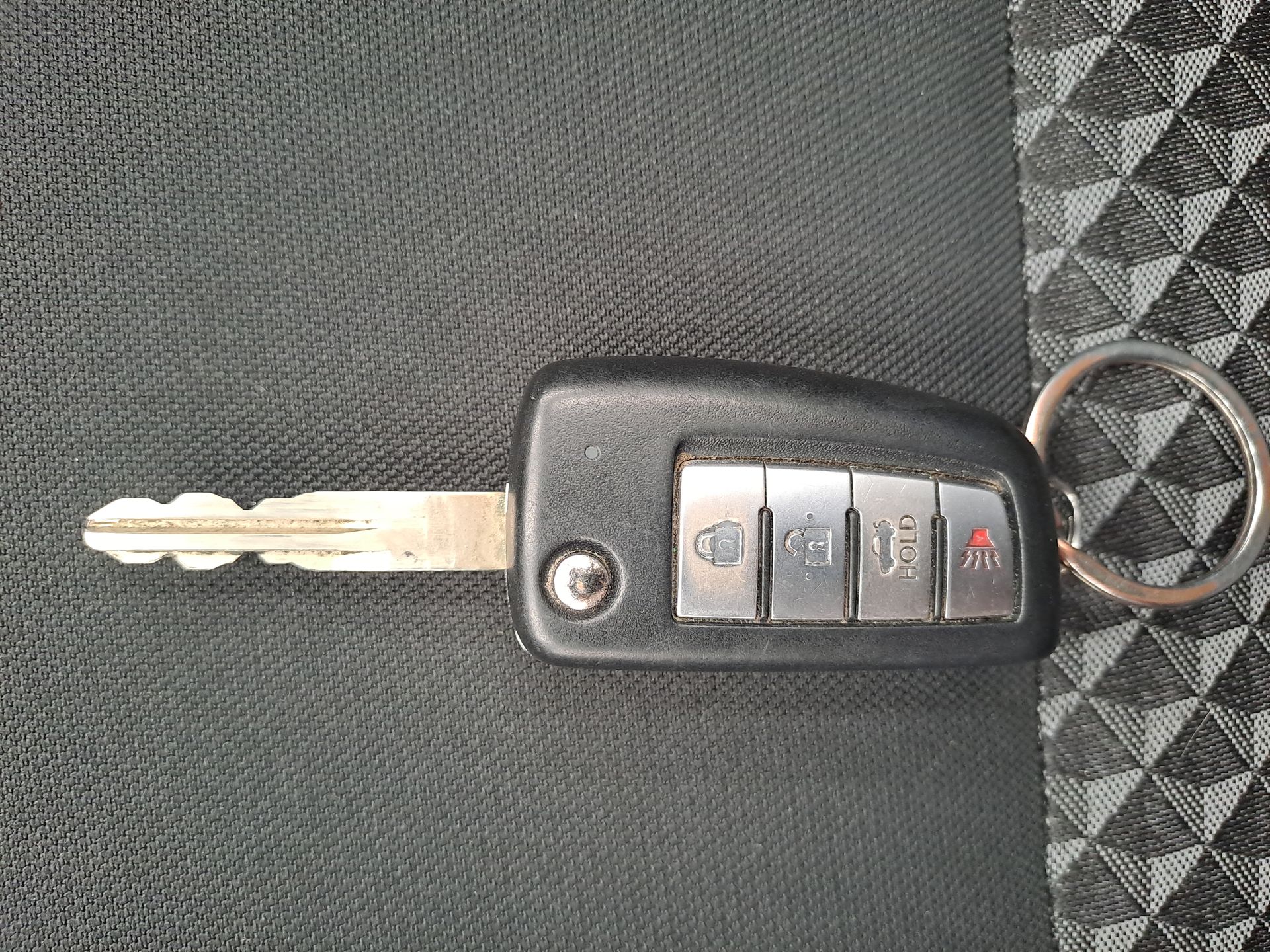 2023 Nissan VERSA SENSE MT 23