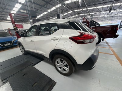 2017 Nissan KICKS KICKS SENSE NEGRO