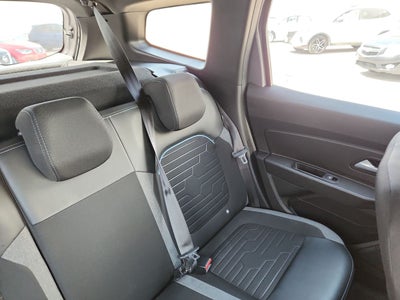 2023 RENAULT DUSTER ICONIC CVT