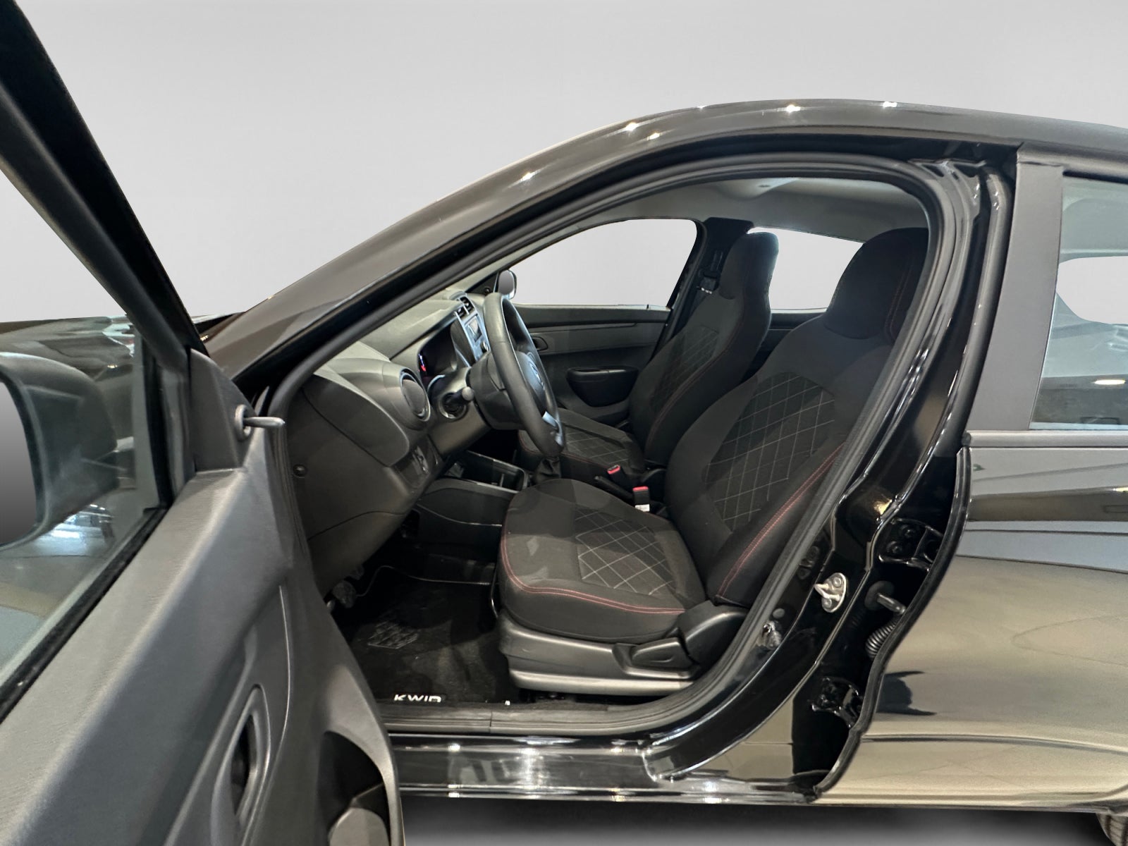 2026 RENAULT KWID KWID INTENS TM MY2026