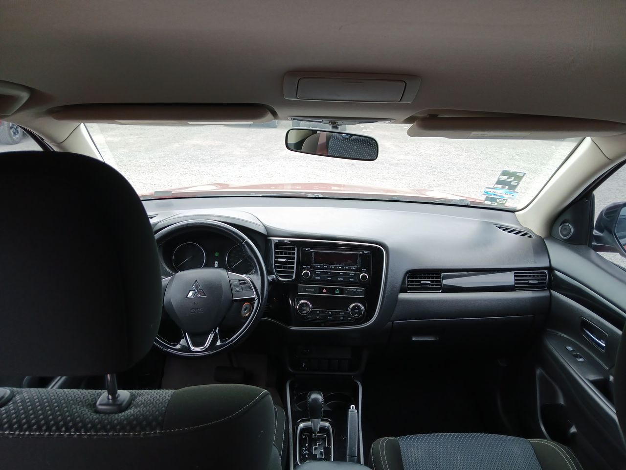 2019 Mitsubishi OUTLANDER ES