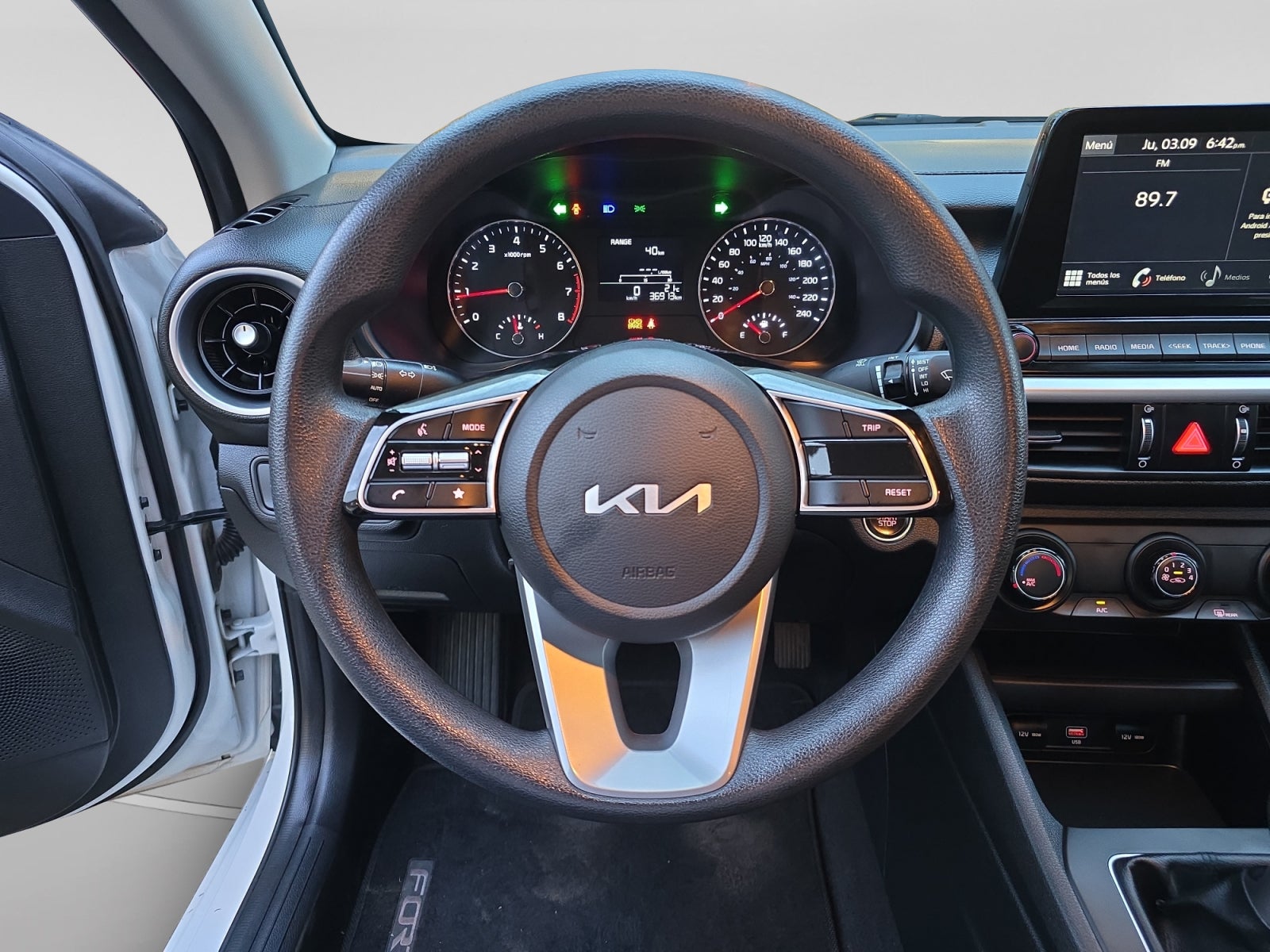 2023 Kia FORTE LX TM