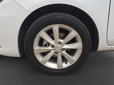 2018 Nissan VERSA ADVANCE AT AC