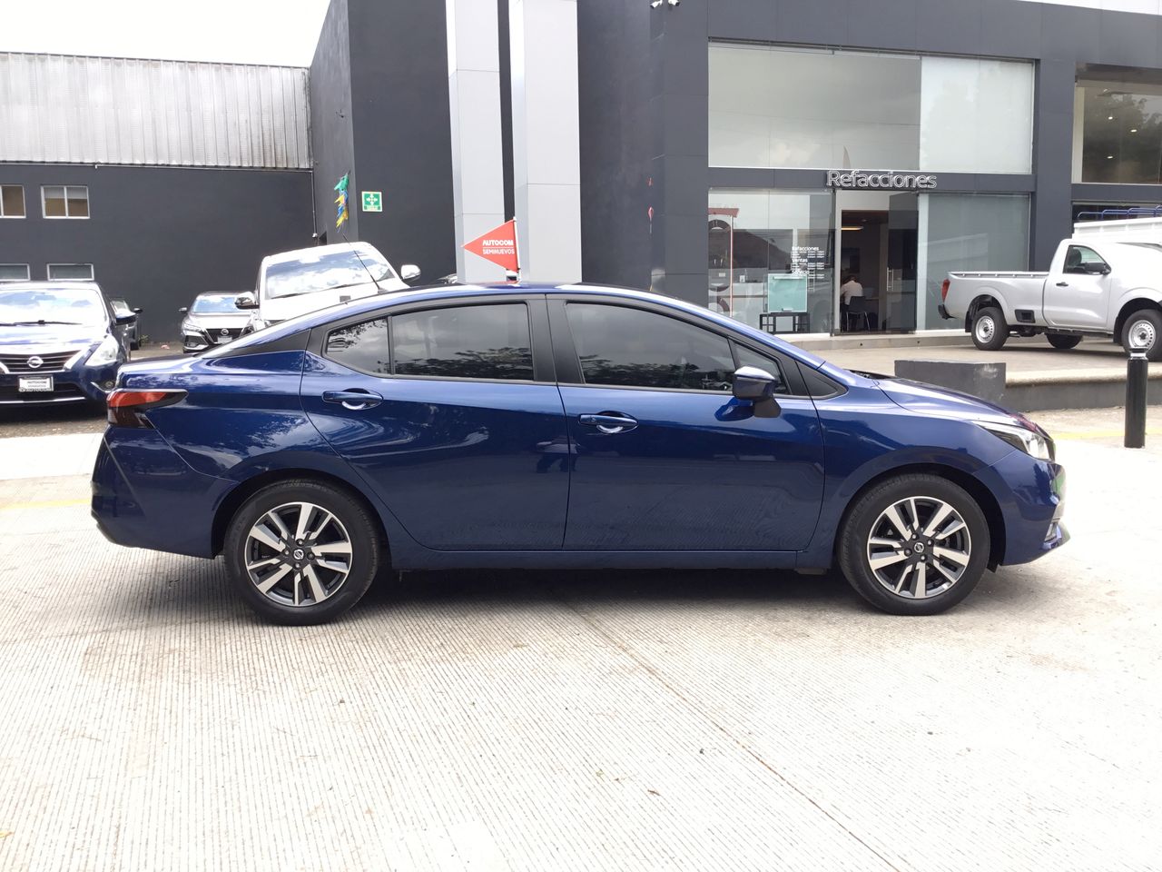 2021 Nissan VERSA ADVANCE MT 21