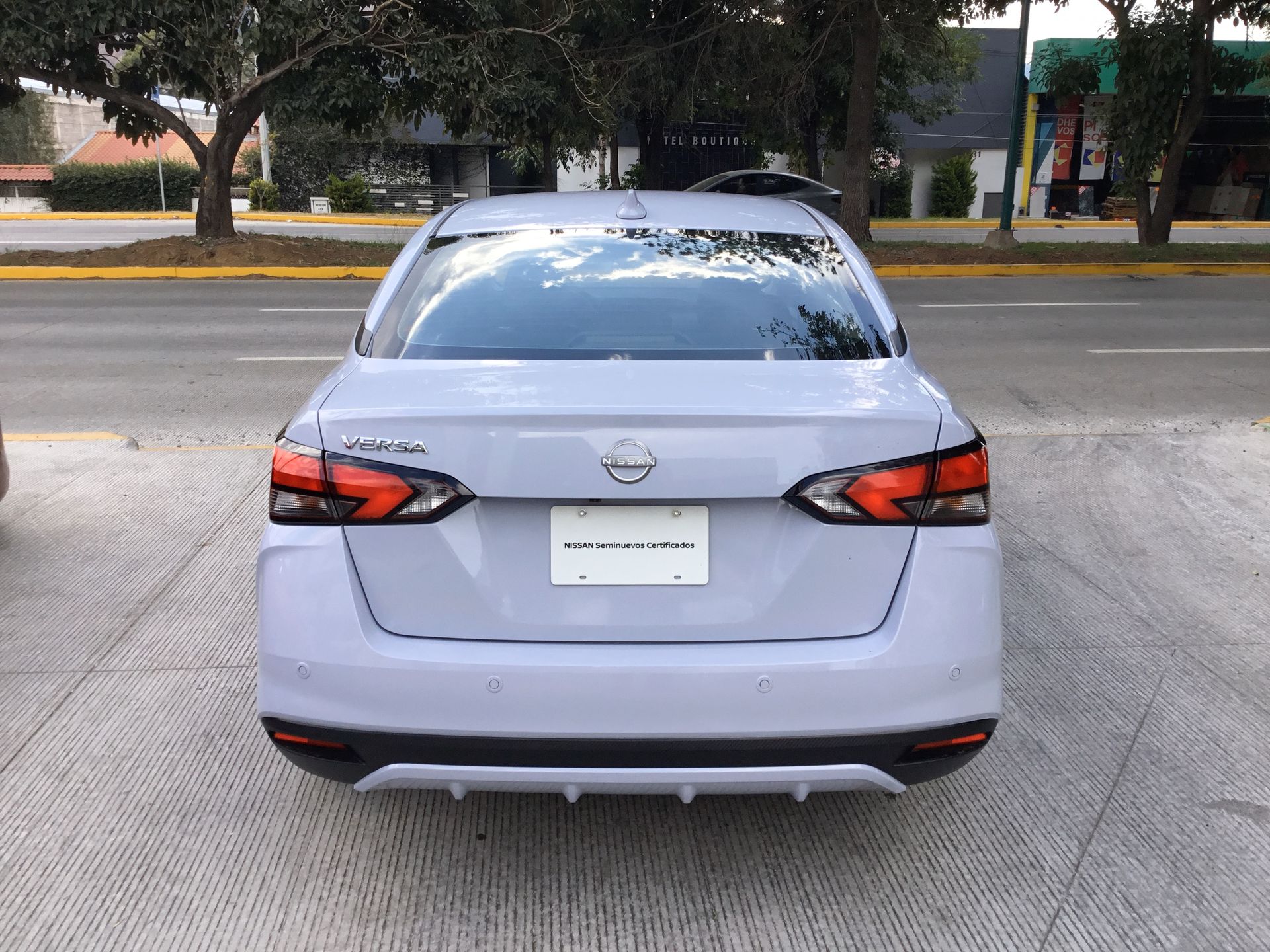 2024 Nissan VERSA EXCLUSIVE CVT 24