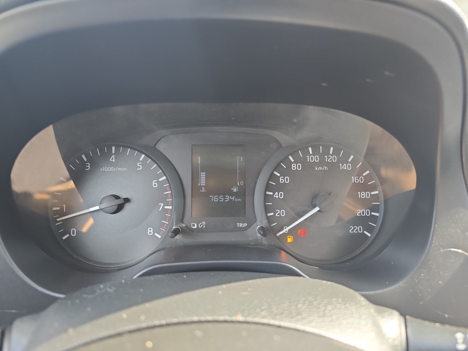 2020 Nissan NP300 DOBLE CABINA DOBLE CABINA S TM AC PAQ. SEG. 6VEL