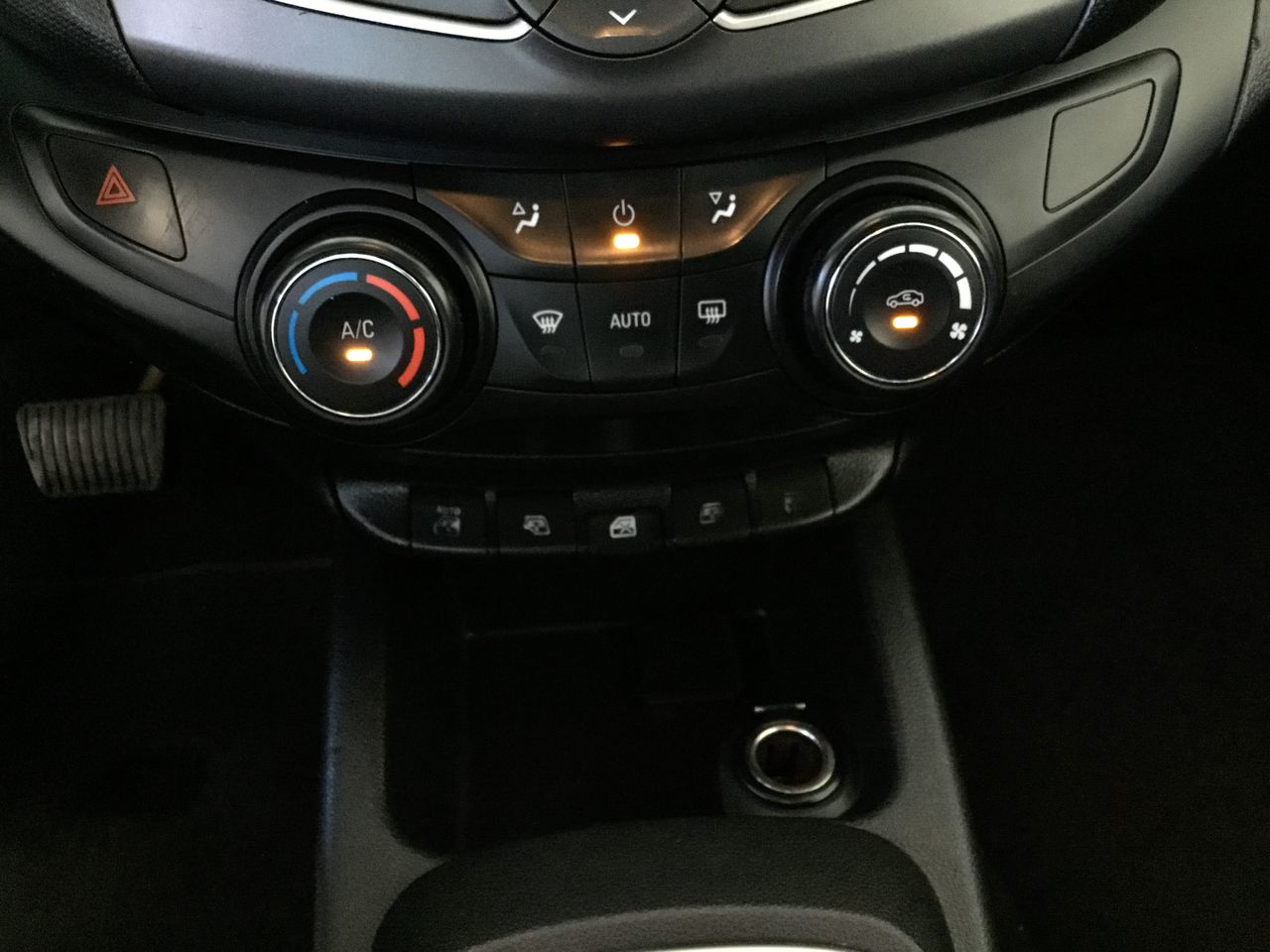 2018 Chevrolet AVEO LTZ Y AT