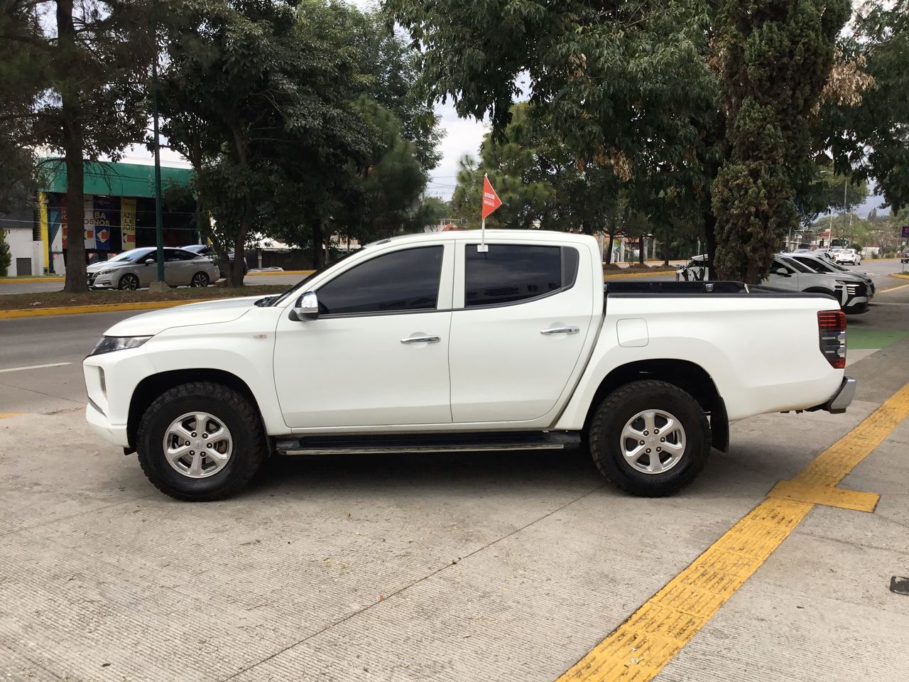 2022 Mitsubishi L200 GLX DSL TM