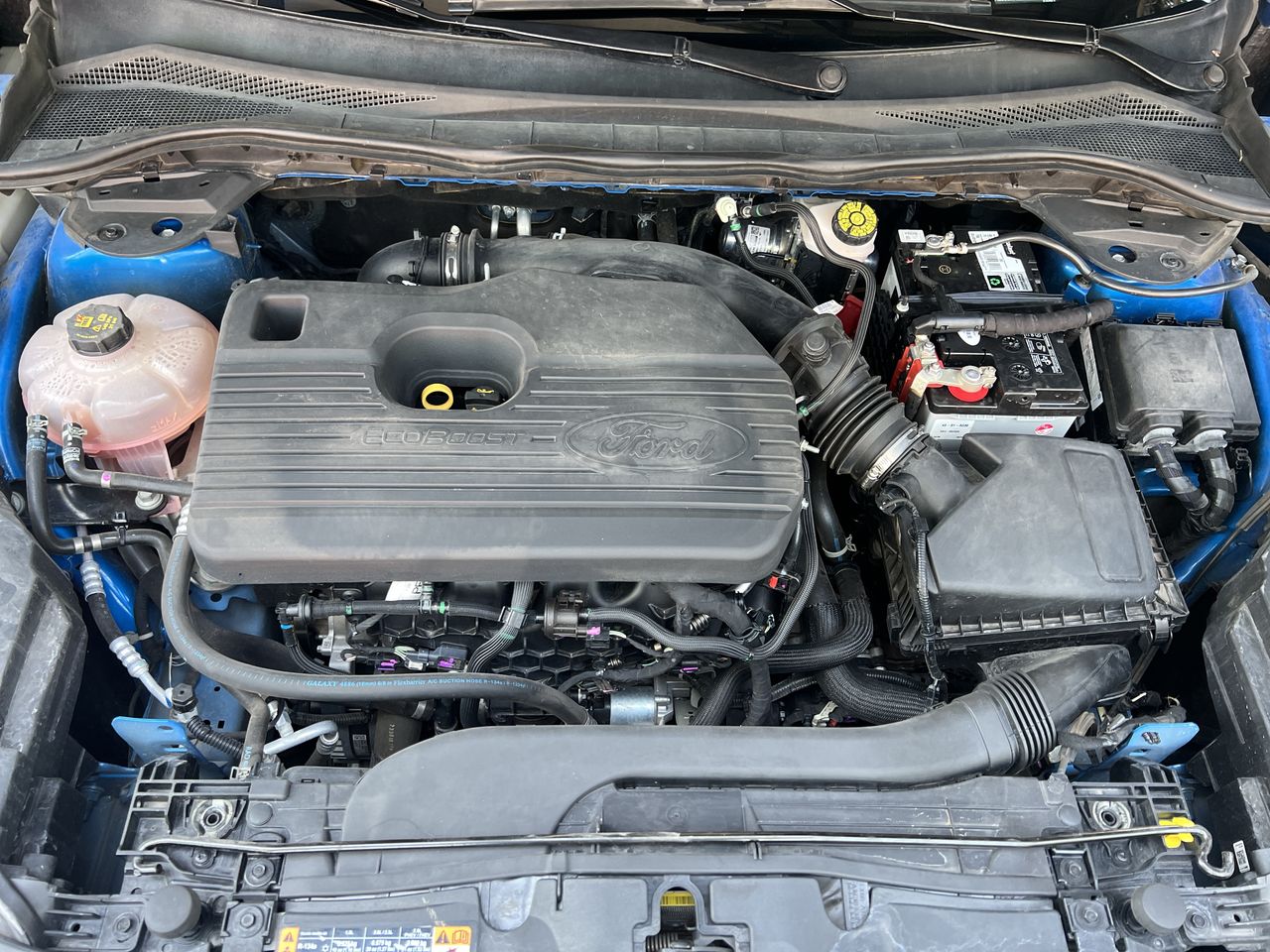2020 Ford ESCAPE TITANIUM ECOBOOST 2.0L