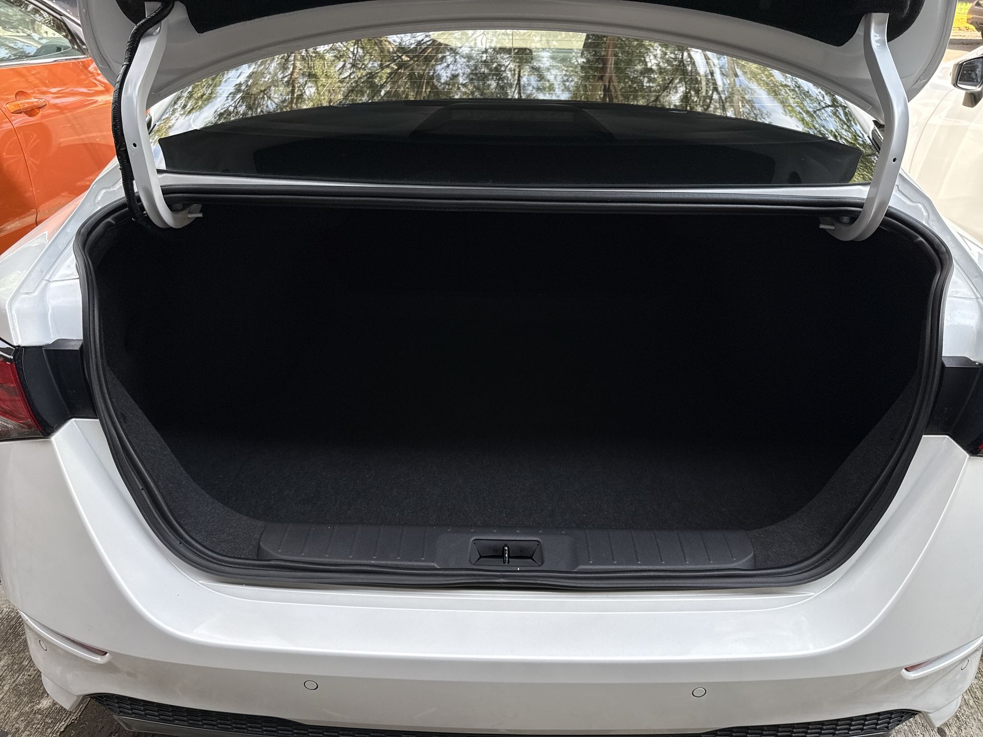 2023 Nissan SENTRA SR CVT 23