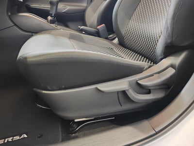 2020 Nissan VERSA SENSE MT