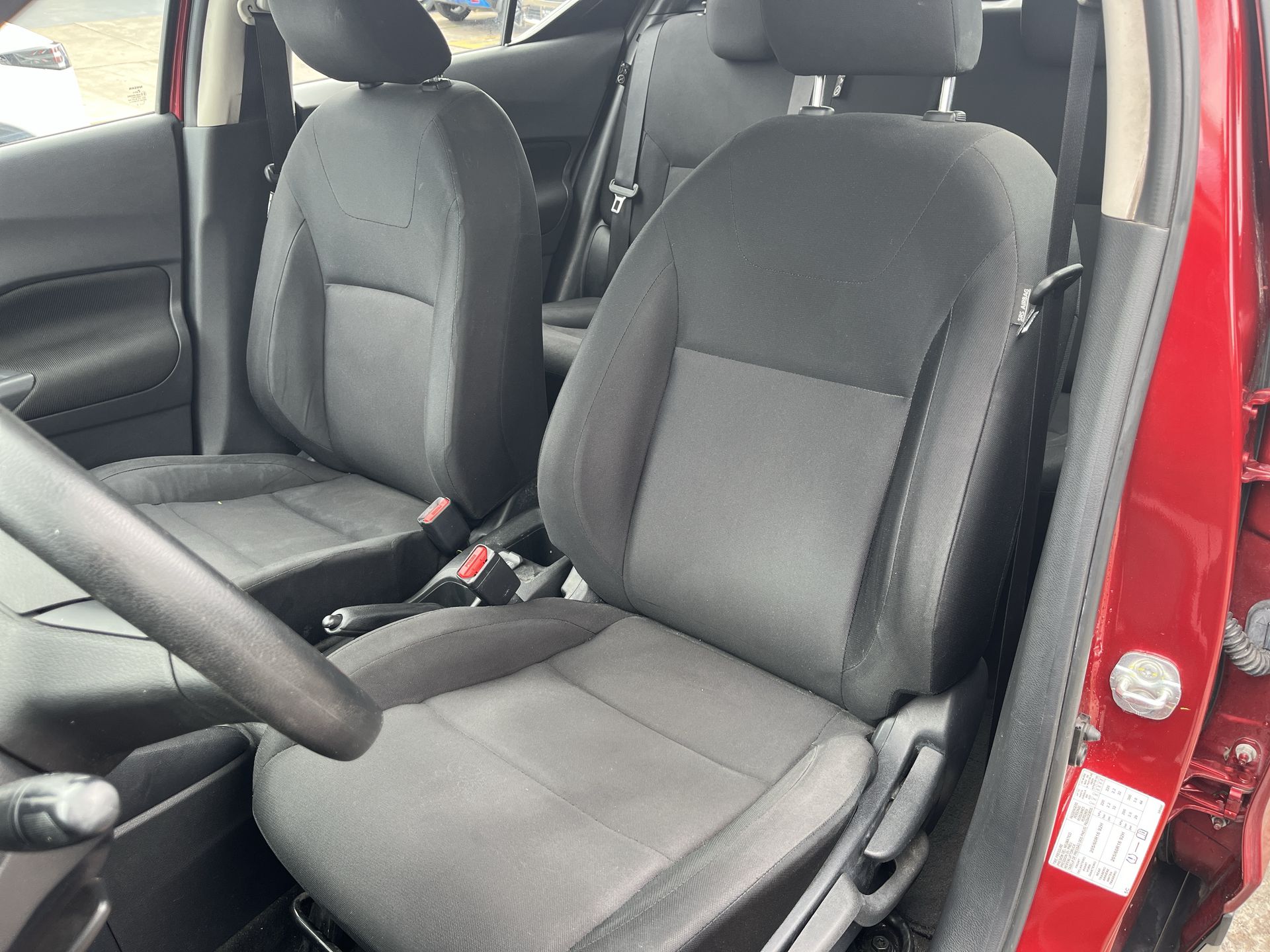 2023 Nissan KICKS ADVANCE 1.6 LTS MT 23