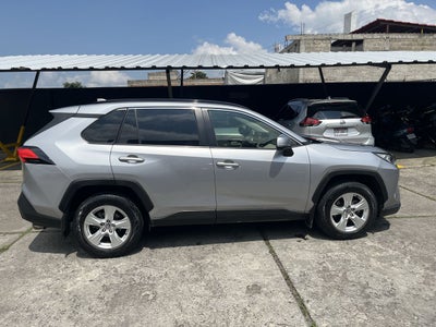 2020 Toyota RAV4 RAV4 AWD XLE