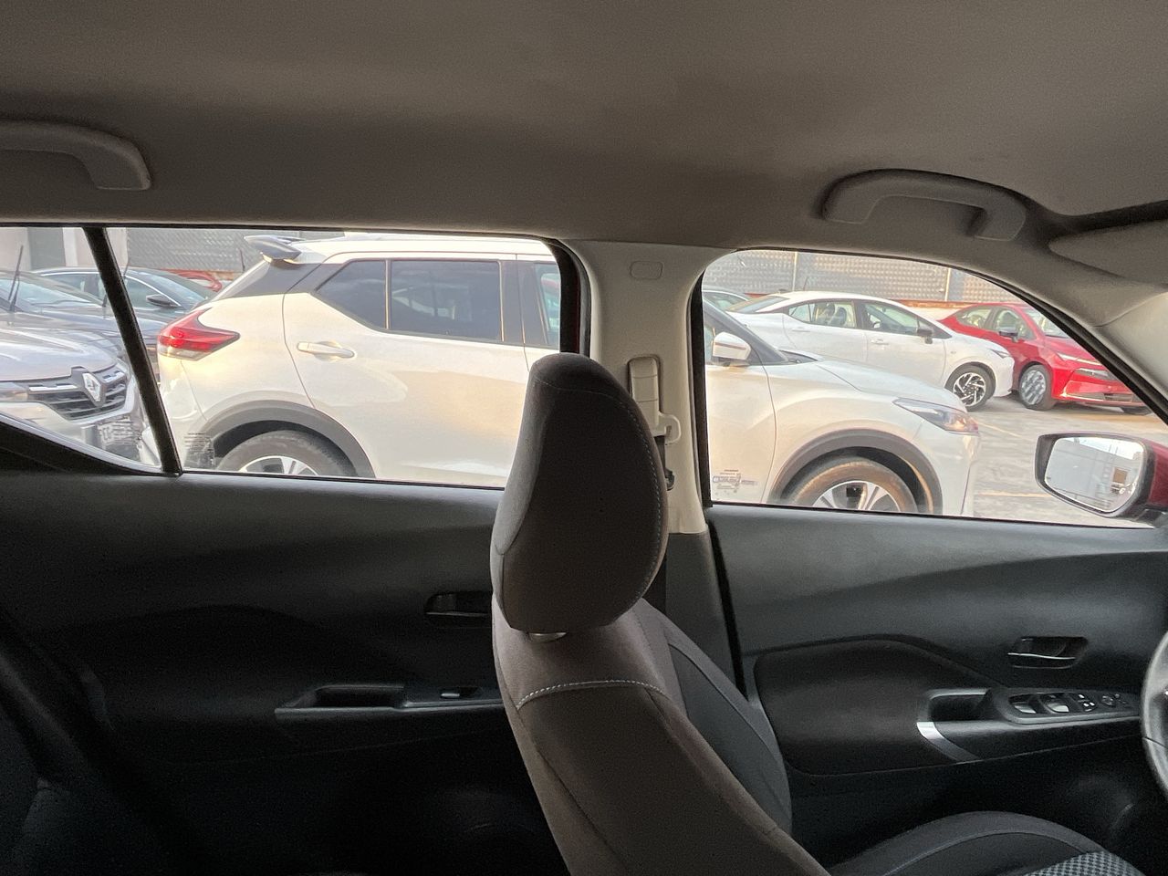 2023 Nissan KICKS ADVANCE E-POWER 23