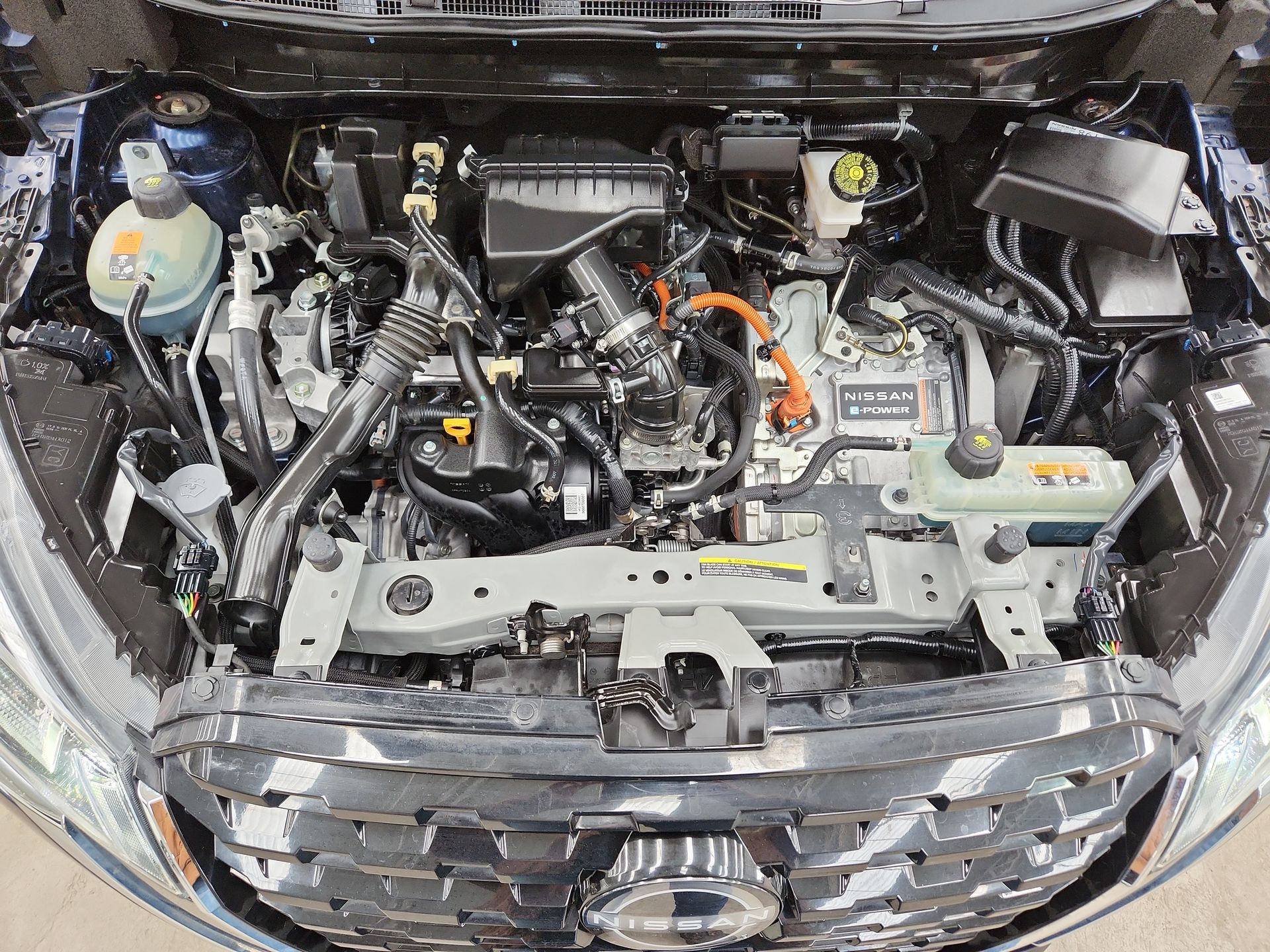 2023 Nissan KICKS E-POWER PLATINUM E-POWER 23