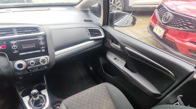 2015 Honda FIT 1.5 COOL MT