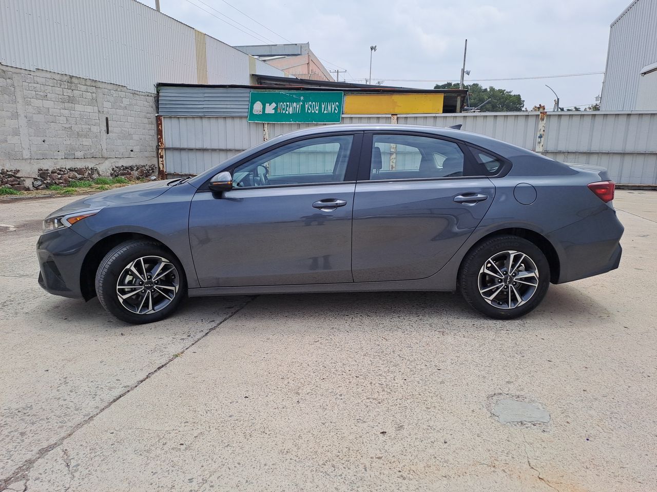 2023 Kia FORTE LX IVT
