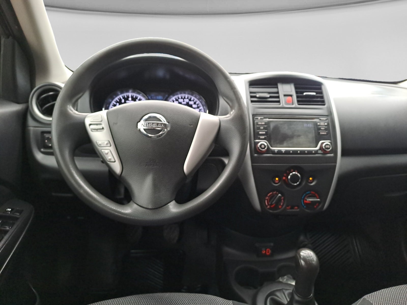 2019 Nissan VERSA ADVANCE MT AC