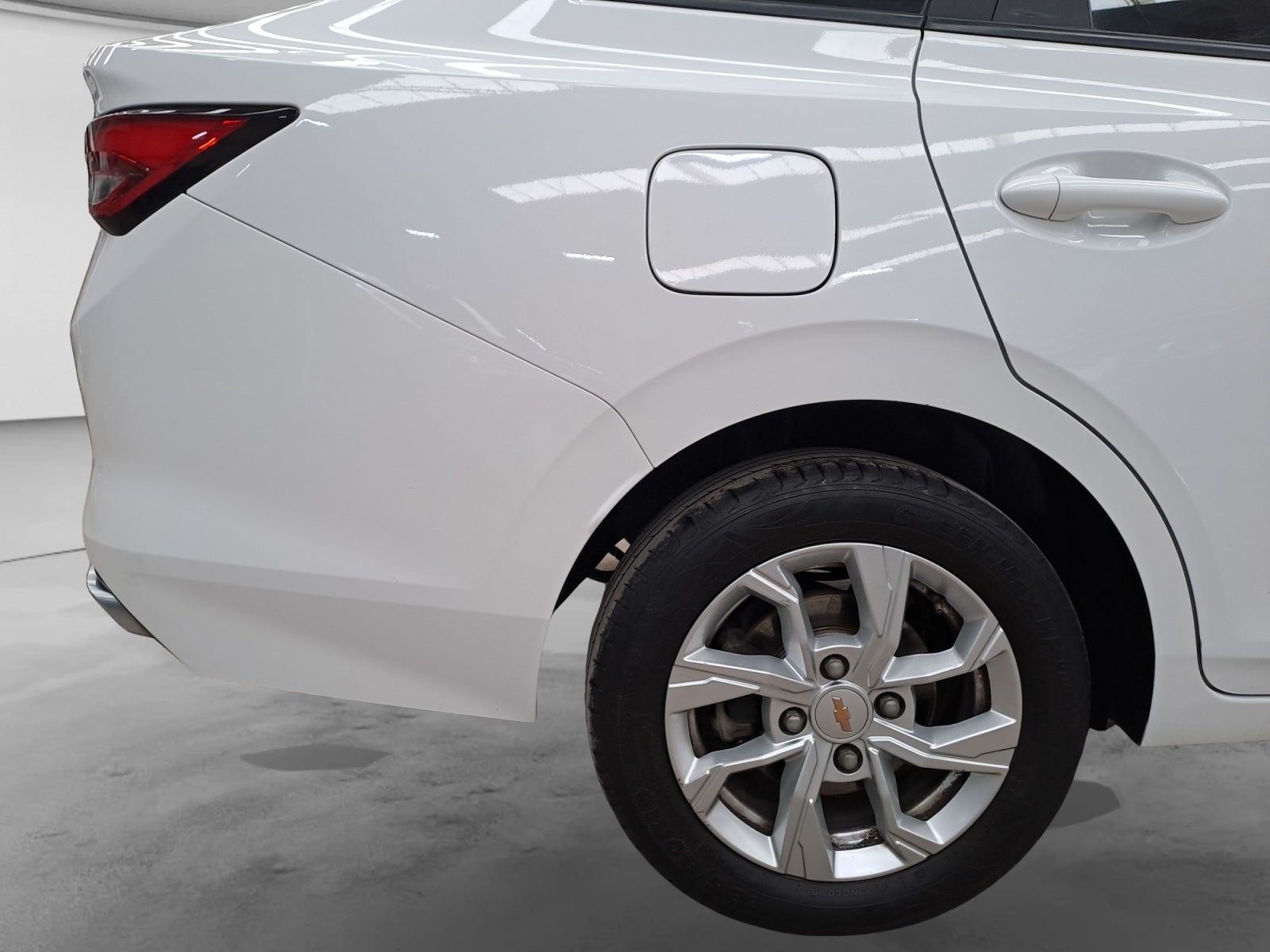 2024 Chevrolet AVEO LT MANUAL E
