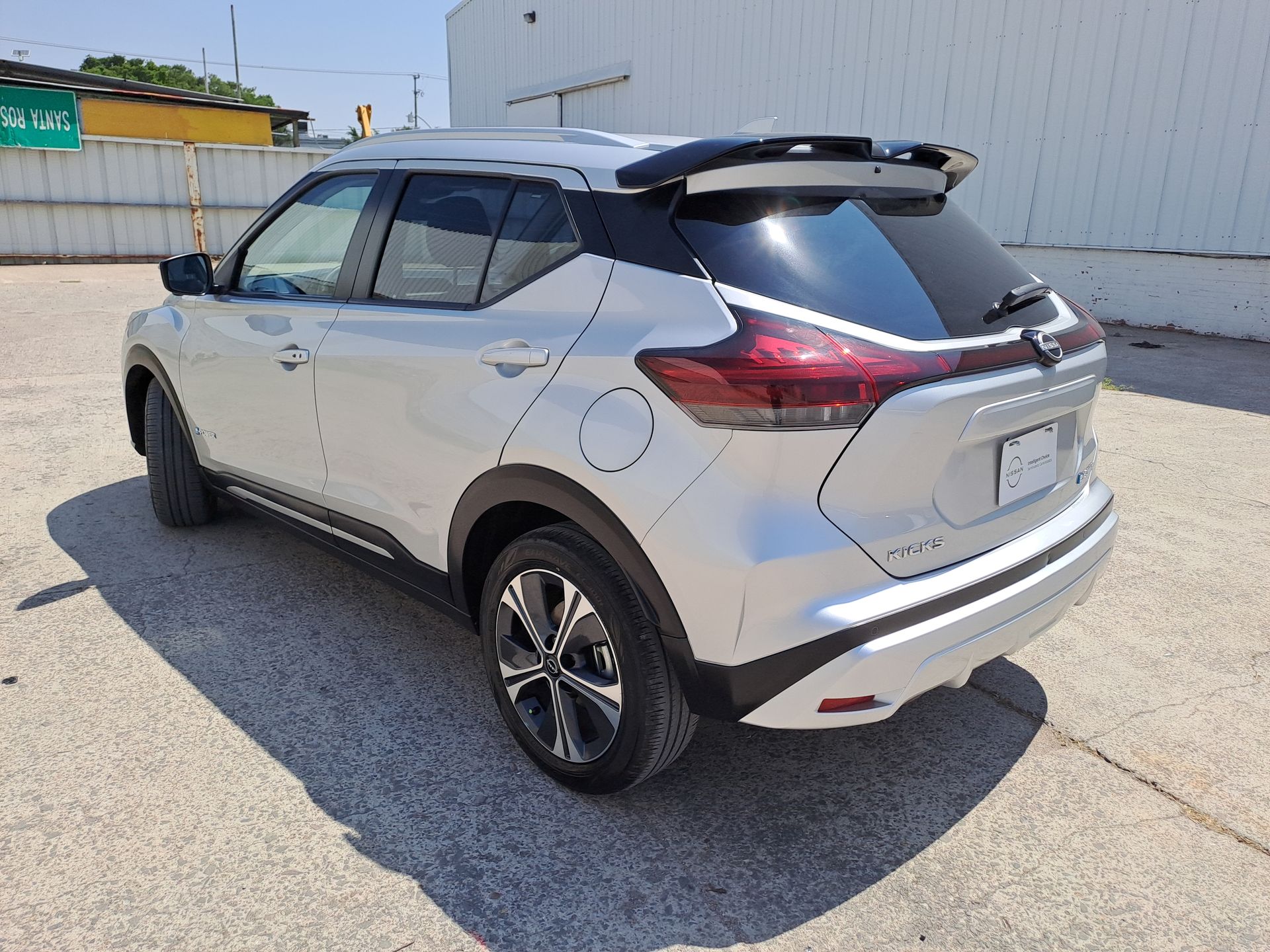 2024 Nissan KICKS PLATINUM E-POWER 24