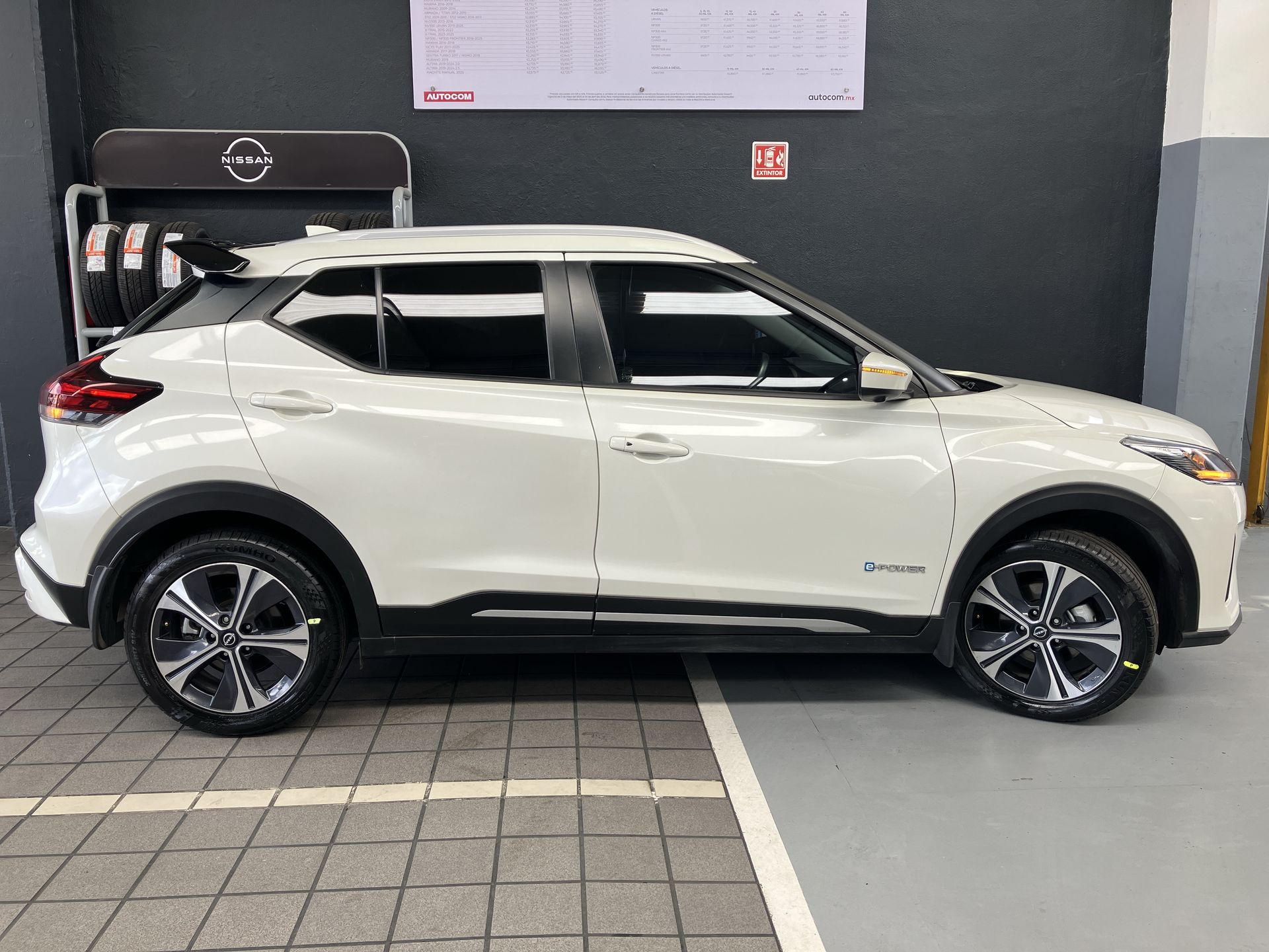 2024 Nissan KICKS PLATINUM E-POWER 24