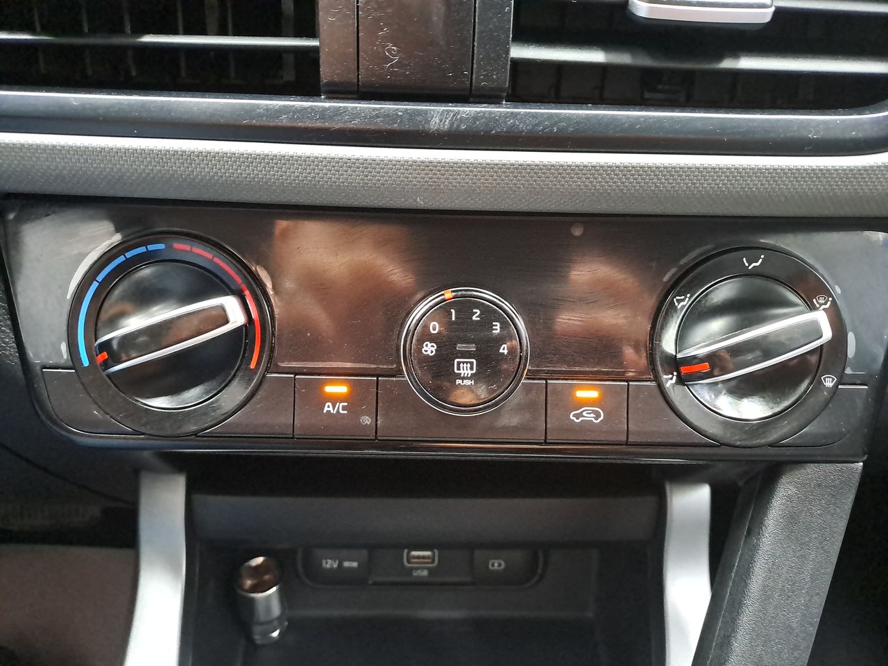 2023 Kia SELTOS EX TA