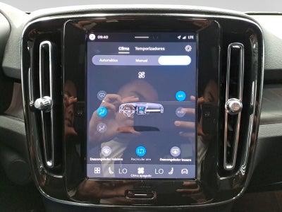 2024 Volvo XC40 RECHARGE PLUS PURE ELECTRIC