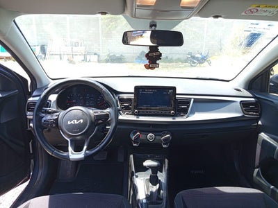 2022 Kia RIO LX TA