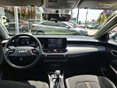 2024 Kia K3 EX AT