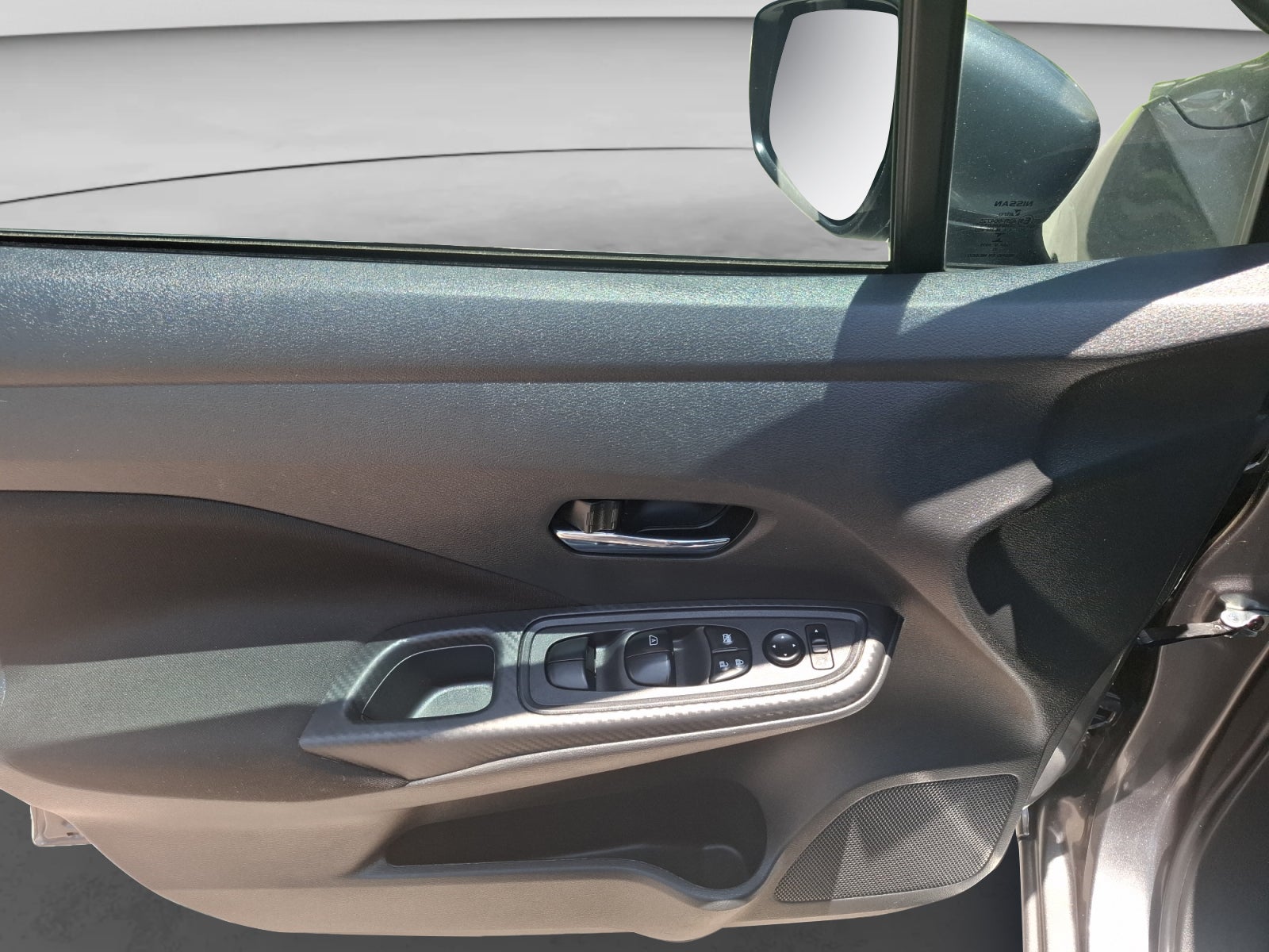 2022 Nissan VERSA ADVANCE CVT 22