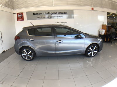 2018 Kia FORTE FORTE HB SX AT