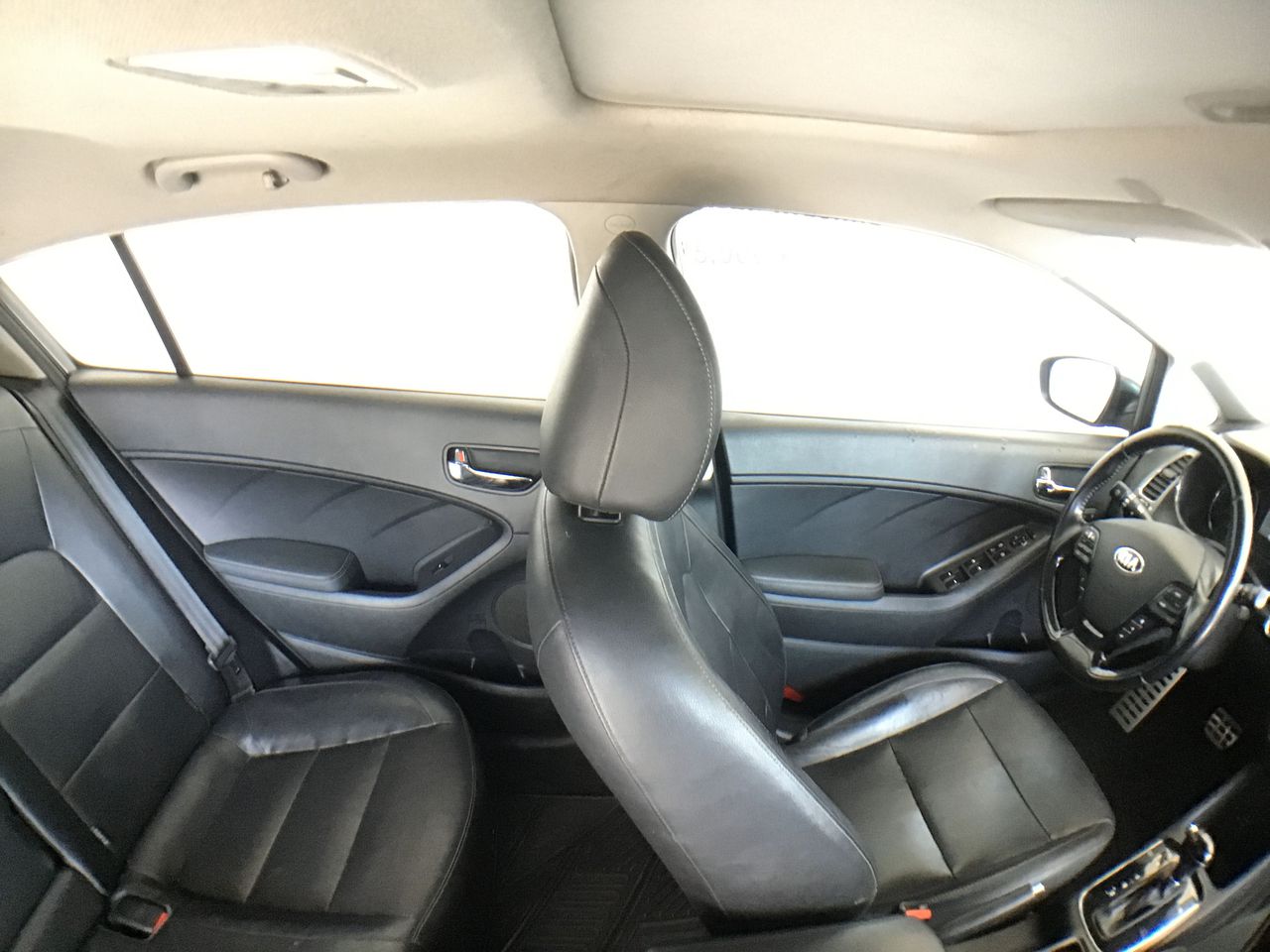 2018 Kia FORTE FORTE HB SX AT