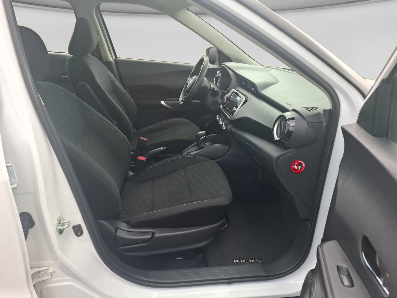 2024 Nissan KICKS PLAY ADVANCE 1.6 LTS CVT 24